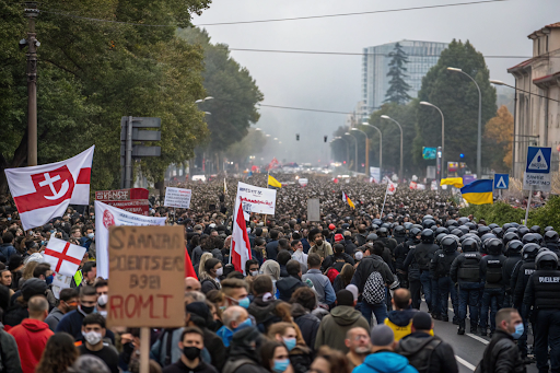 Georgian Protests Spark Mass Demonstrations Against Government | BizBlog News