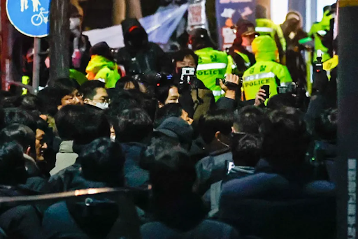 South Korea President Yoon Suk Yeol Arrested  | BizBlog News
